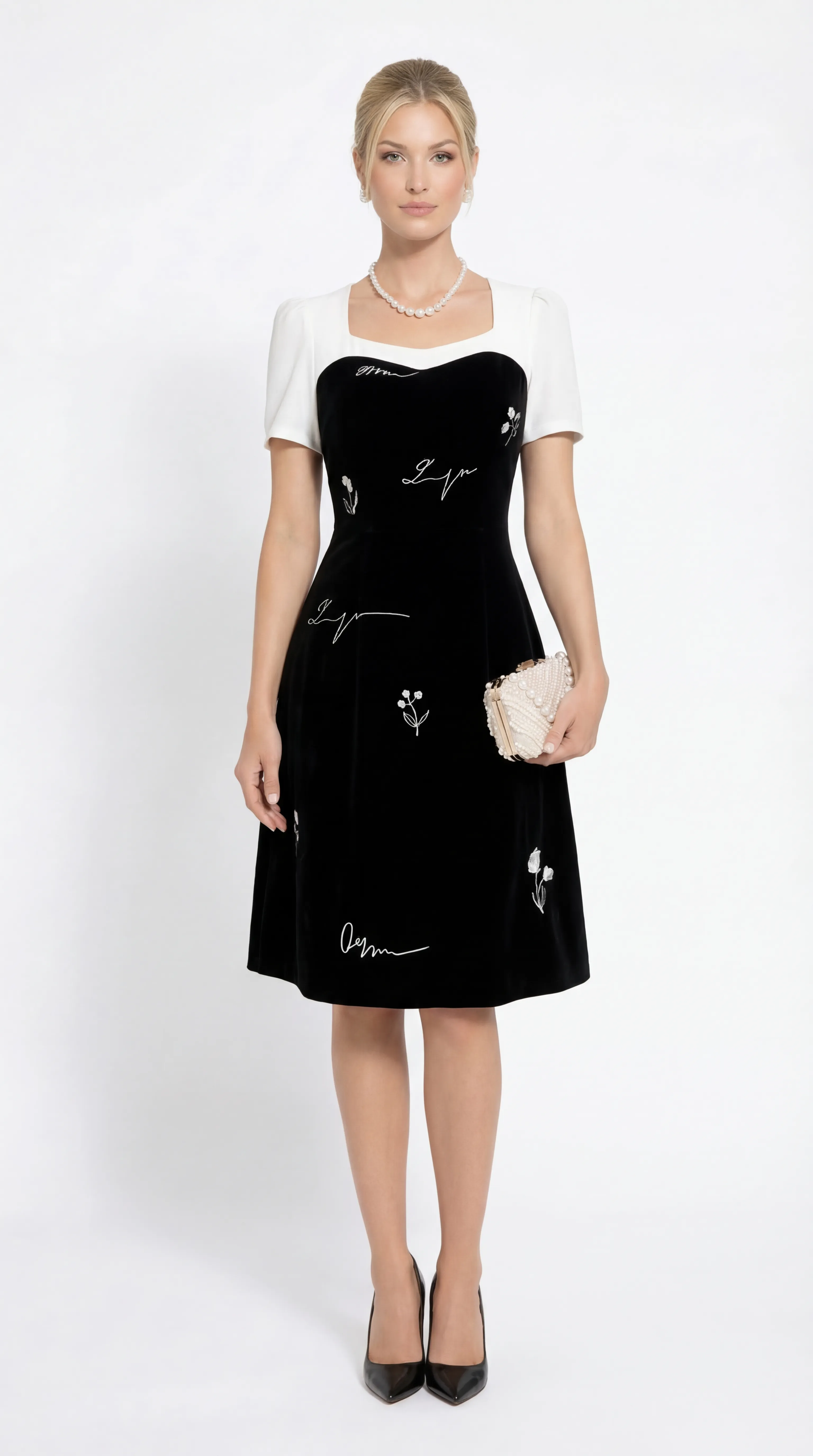 MONOCHROME HARMONY VELVET MIDI – SOPHISTICATED NOIR | MDU4379